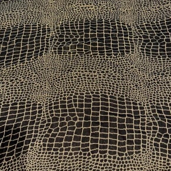 Estee Lauder Double Sided Scarf - Picture 6 of 9